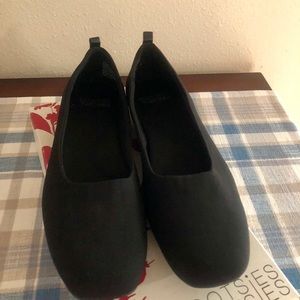 Mootsies Tootsies black shoes